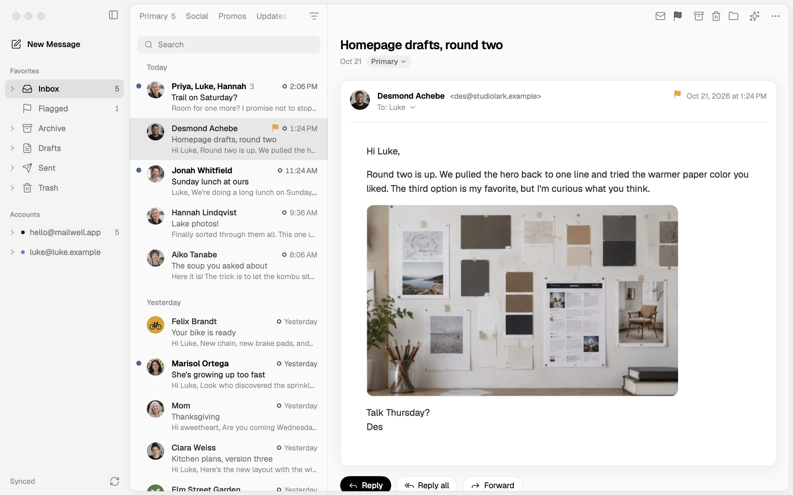 Mailwell with a conversation open: favorites and two accounts in the sidebar, the inbox on the Primary tab with photos of who wrote, and Desmond’s homepage drafts open in the reader, with a photo of his mood board.